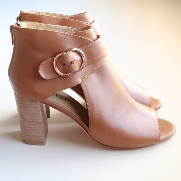 Vaneli Tan Leather Peep Toe Stacked Block Heel Bootie Shoes Ankle Boots Size 6 - Picture 2 of 16